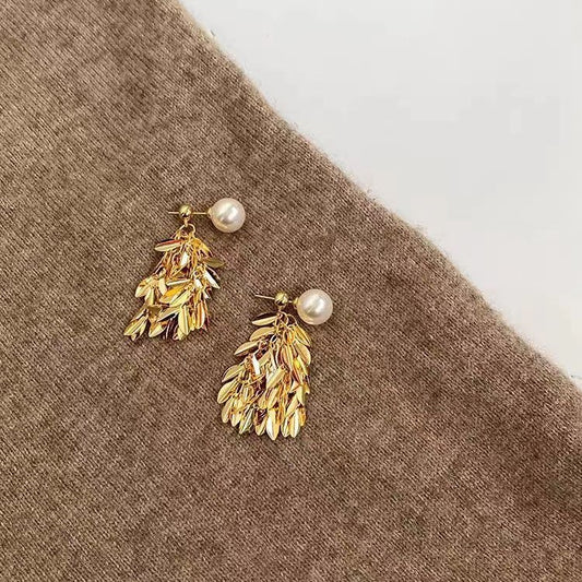 Special Interest Light Luxury Leaves Pearl Tassel Earrings