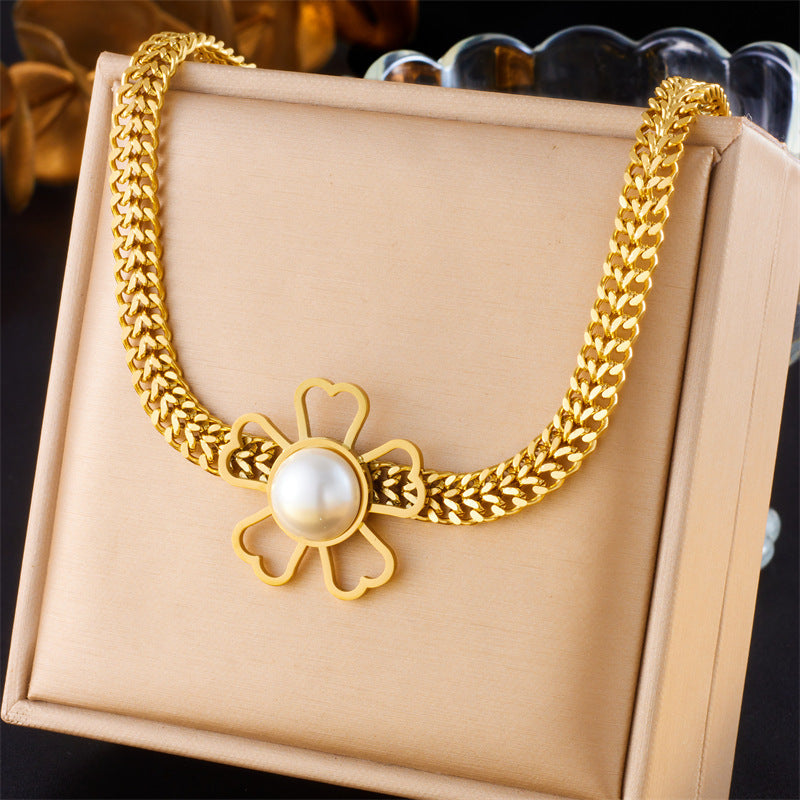 Fashion Stainless Steel Flower Cutout Necklace