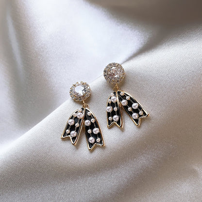 Niche Design High-grade Light Luxury Earrings