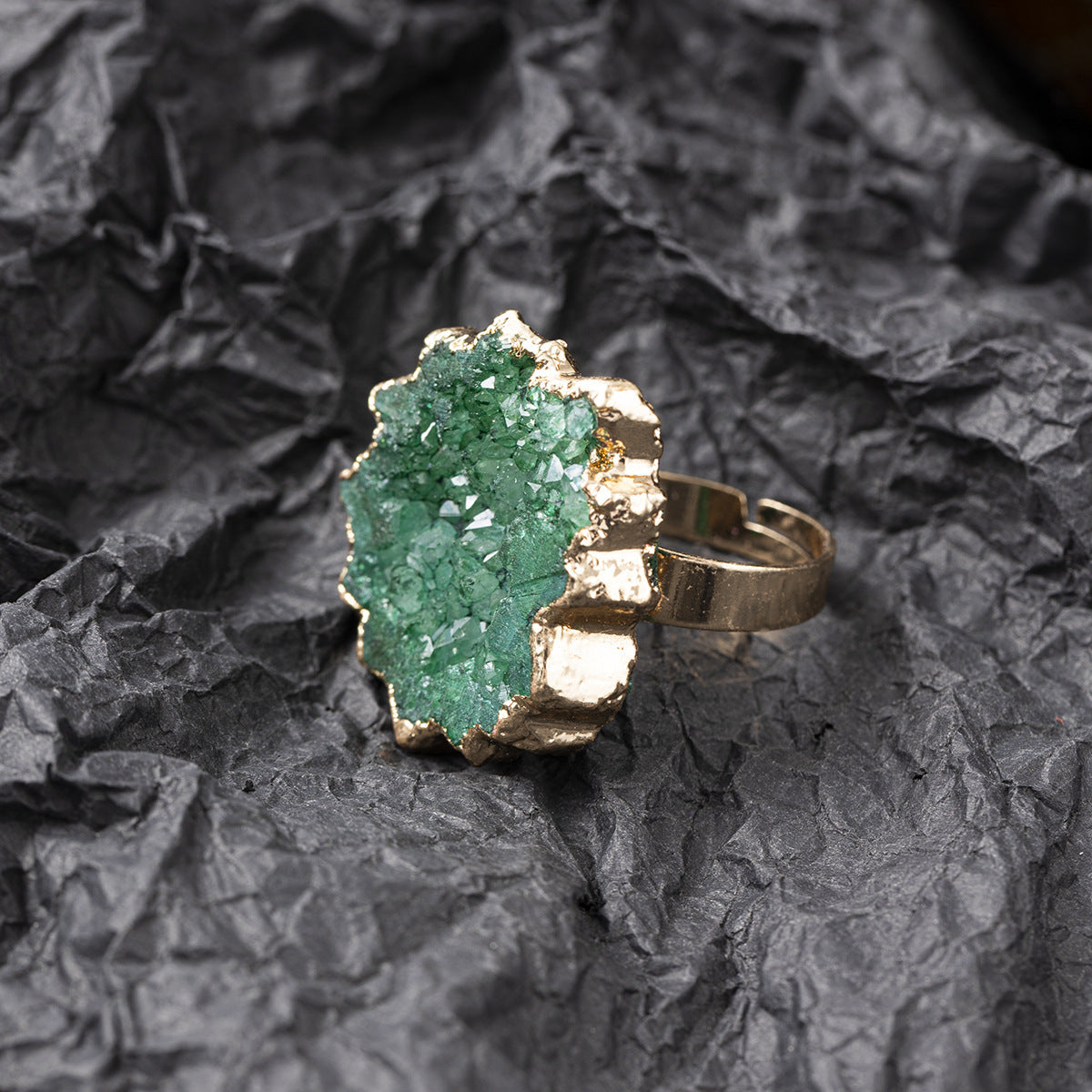 Natural White Crystal Bud Vug Flower Broken Ring Copper Ring